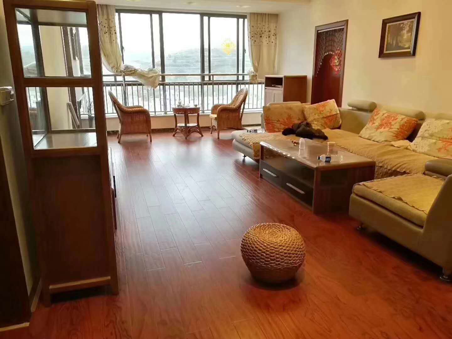 品牌日記|榮事達地板優秀品質征服消費者，多地捷報頻傳