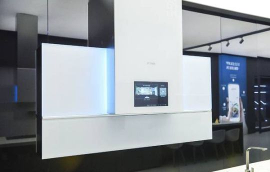 品牌產品|方太推出創新EA06中島式油煙機，重塑高端廚房生態