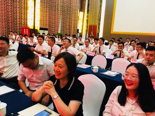 火星人集成灶銷售部9月績溪會議：我們是最棒的團隊！