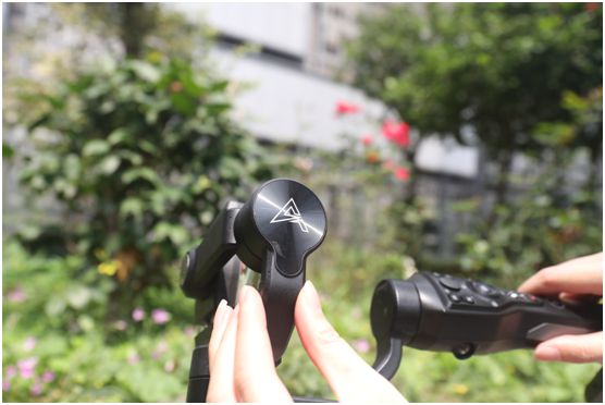 自媒體短視頻拍攝神器——奧川SMART S1手機(jī)穩(wěn)定器全面評(píng)測(cè)