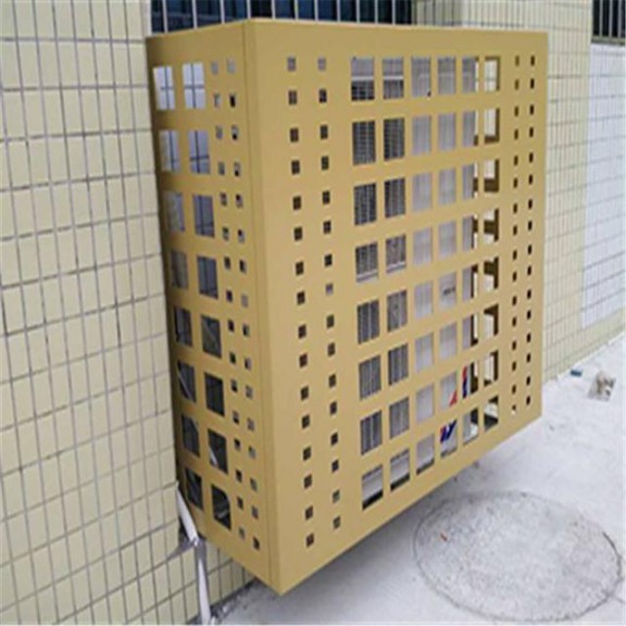 空調(diào)外機(jī)日常風(fēng)吹雨淋，需要為其遮擋嗎？聽聽師傅怎么說