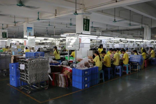 曼科“詩朗”系列新品即將上線，業界對這個老電工品牌充滿期待