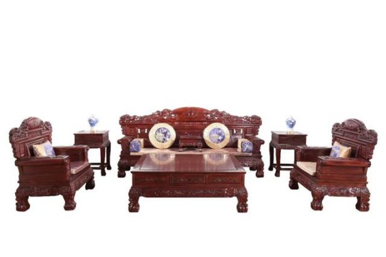 為你而來(lái)，御興紅木強(qiáng)勢(shì)入駐濟(jì)南富雅紅木樓五樓中廳
