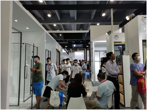 雅利斯淋浴房閃耀廣州建博會，見證品牌實力