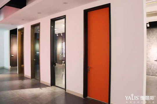 雅麗斯五金展廳升級 | 極簡之翼，正在展翅翱翔！