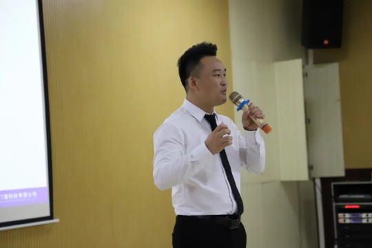 億合門窗從“新”出發，成功舉辦新一屆新商訓練營