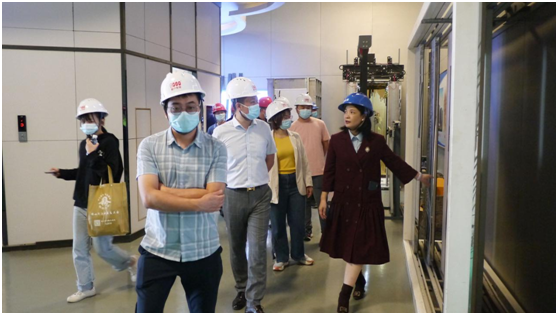 企業(yè)實力凸顯 三水區(qū)南山商會蒞臨富士通電梯集團(tuán)視察指導(dǎo)